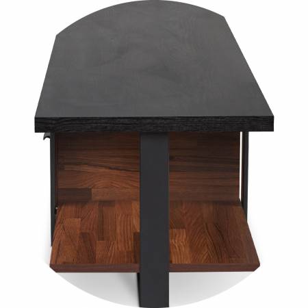 右側は裸の空間デザインです。